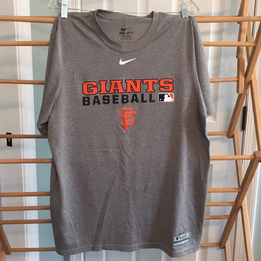 (01)MLB SF Giants t-shirt